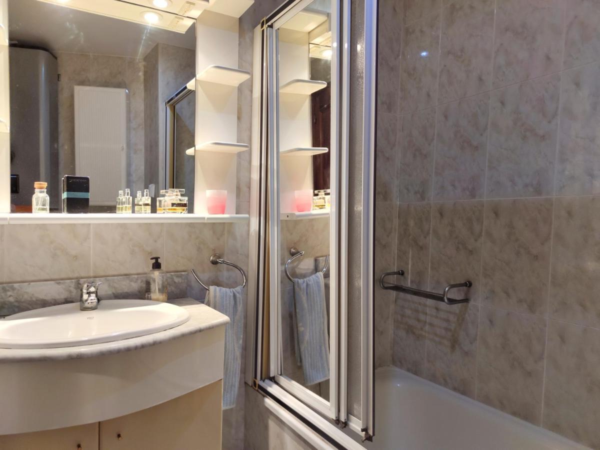Appartement Desconectaengalicia Cesteiros, Piscina, 100m Playa Silgar